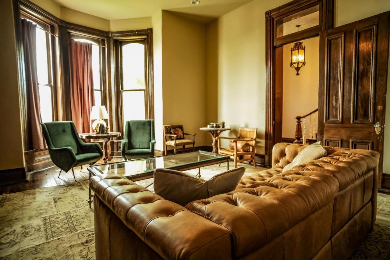 Villa Henrie House I Luxury 4Br Downtown Historic Gem With Library & Patio Nashville Exterior foto